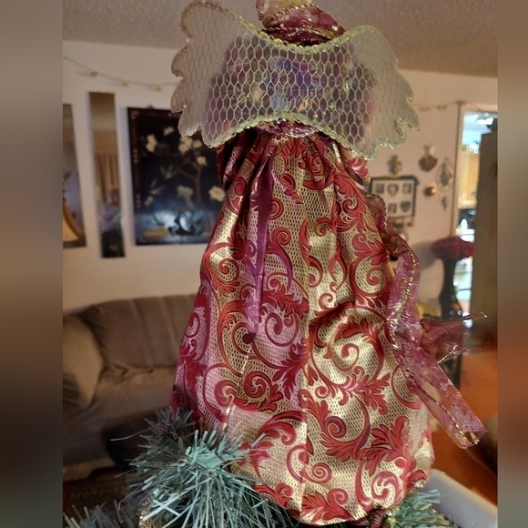 NWOT. Vintage* Angel Tree Topper, Burgandy & Gold Gown - Picture 4 of 6